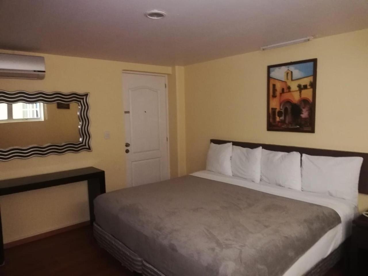 Hotel Torre Esmeralda Chilpancingo de los Bravos Buitenkant foto